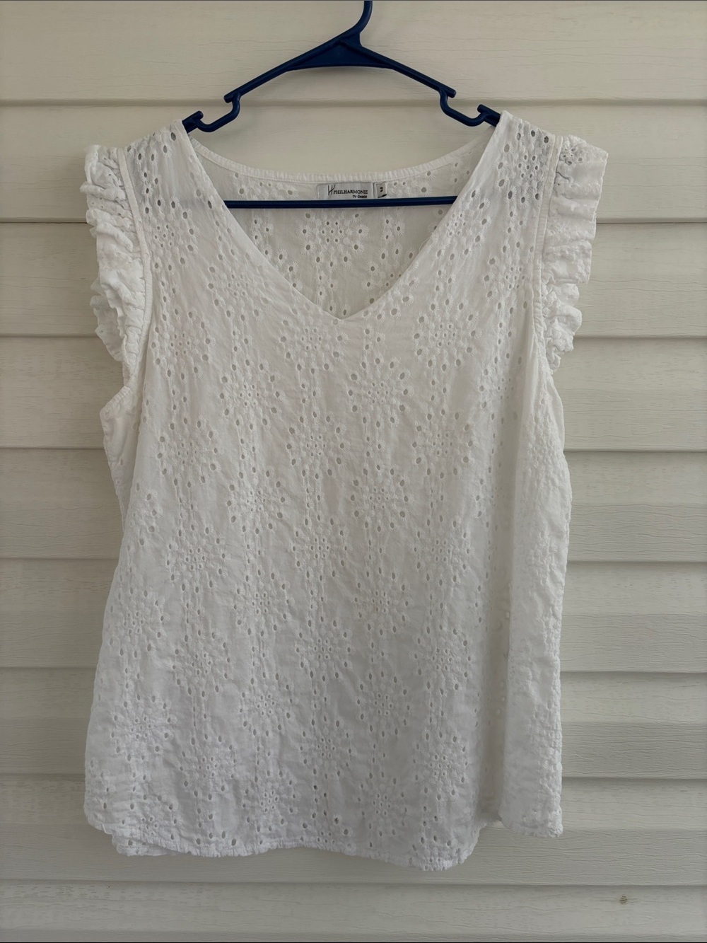 Philharmonie by Grace Made in Italy White Eyelet Cotton Ruffle Sleeve Top Medium